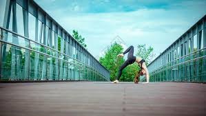 【游·见】专访梦结界工作室：当买可乐饼的日常变成一场悬疑冒险