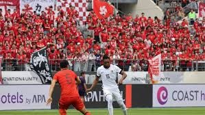 日本职棒：乐天金鹫签下新秀投手三桥虎之介，合约中包含了 2027 年挑战 MLB 的初步条款